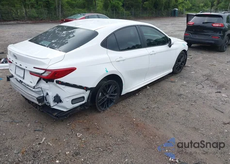 2025 Toyota Camry Se z USA, uszkodzony, nr VIN 4T1DAACK6SU545886